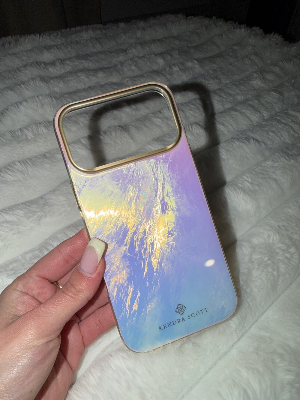 Kendra Scott Iridescent Pastel Phone Case - Purple/Gold Accent 17 pro max
